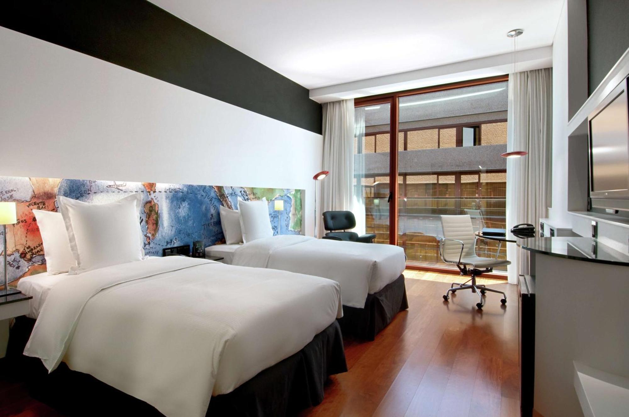 Hilton Madrid Airport — Photos 2